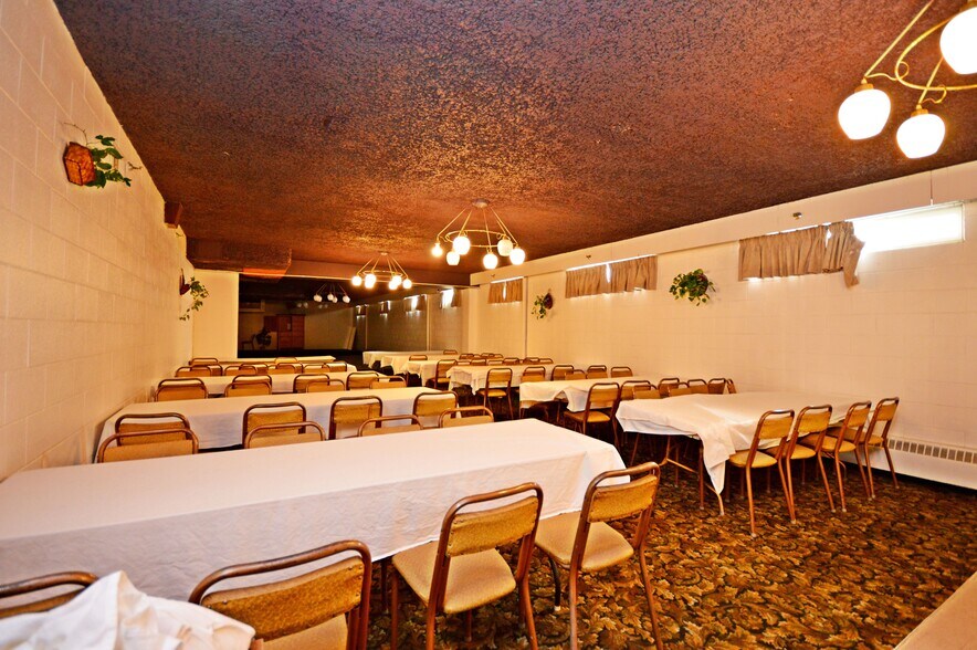 More Photos Of 45 Service Rd N, Moose Jaw Hotel For Sale