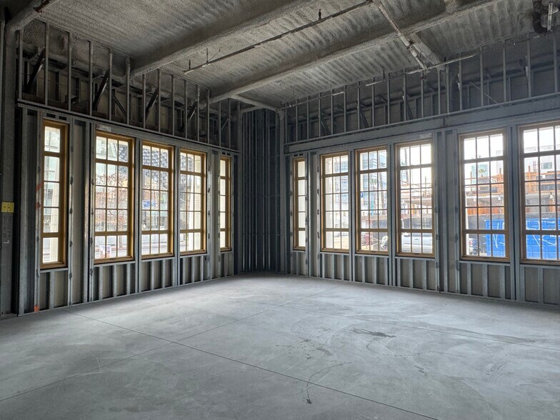 More Photos Of 5925-5939 W Sunset Blvd, Los Angeles Office Residential For Lease