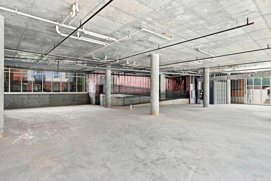 More Photos Of 801 NW 10th St, Oklahoma City Apartments For Lease