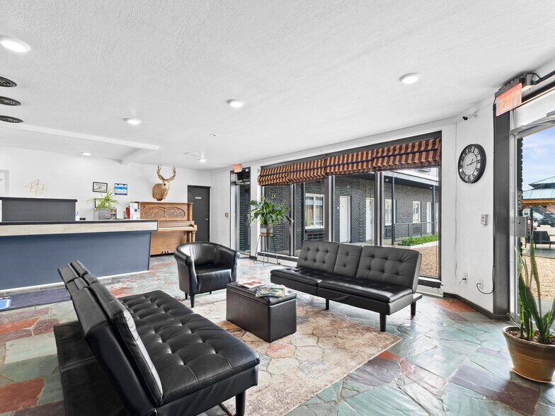 More Photos Of 935 9th Ave, Sidney Hotel For Sale