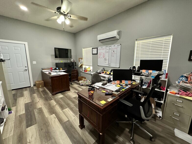 More Photos Of 1013 E New Boston Rd, Nash Warehouse For Sale