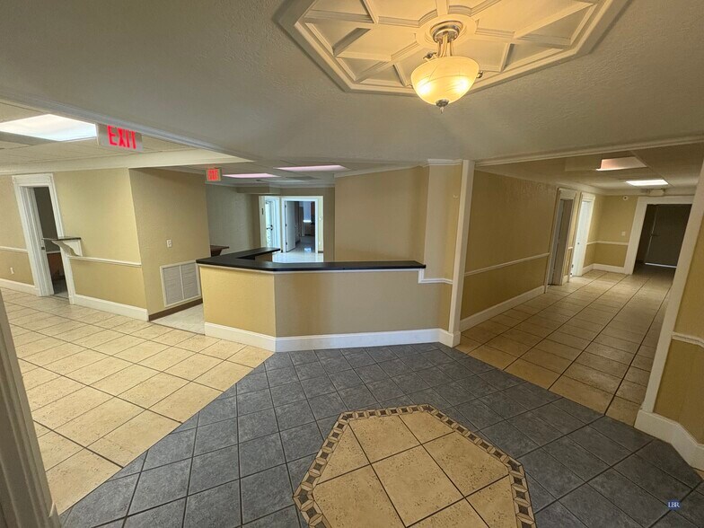 More Photos Of 1250 S Harbor City Blvd, Melbourne Medical For Lease