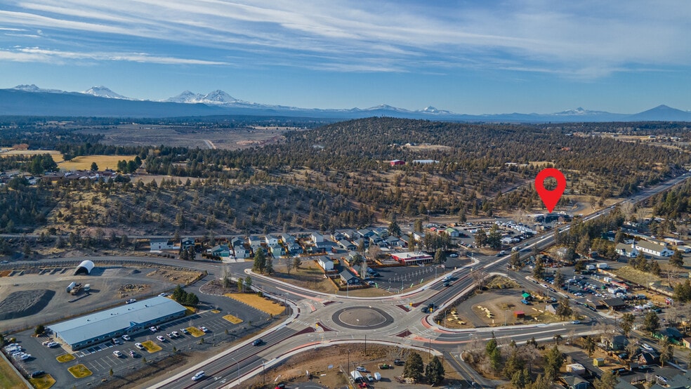 More Photos Of 64670 Strickler Ave, Bend Storefront For Sale