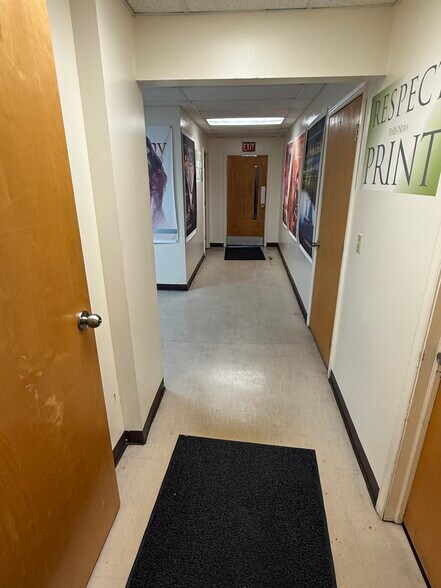 More Photos Of 19 Baltimore St, Cumberland Specialty For Sale