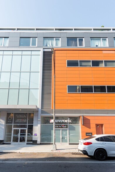 More Photos Of 8 W 126th St, New York Coworking Space