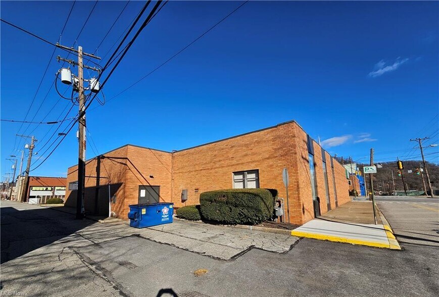 More Photos Of 3265 Main St, Weirton Bank For Sale