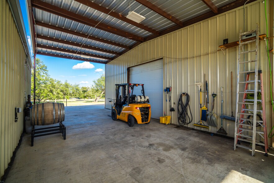 More Photos Of 683 Ranch Road 1320, Johnson City Land For Sale