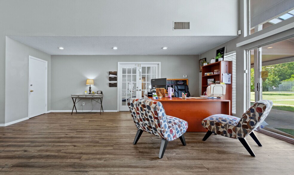 More Photos Of 509 N Westover Blvd, Albany Apartments For Sale