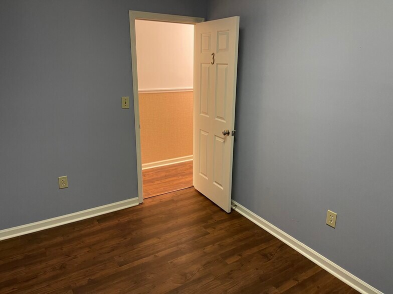 Primary Photo Of 2108 Gateway Dr, Opelika Loft Creative Space For Lease