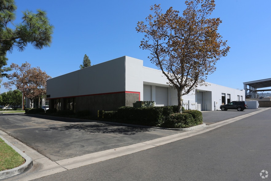 More Photos Of 1890 E Miraloma Ave, Placentia Unknown For Lease
