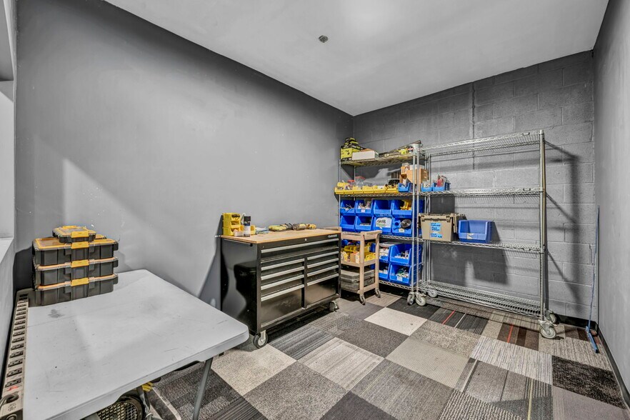 More Photos Of 1025 E Fifth Ave, Columbus Warehouse For Lease