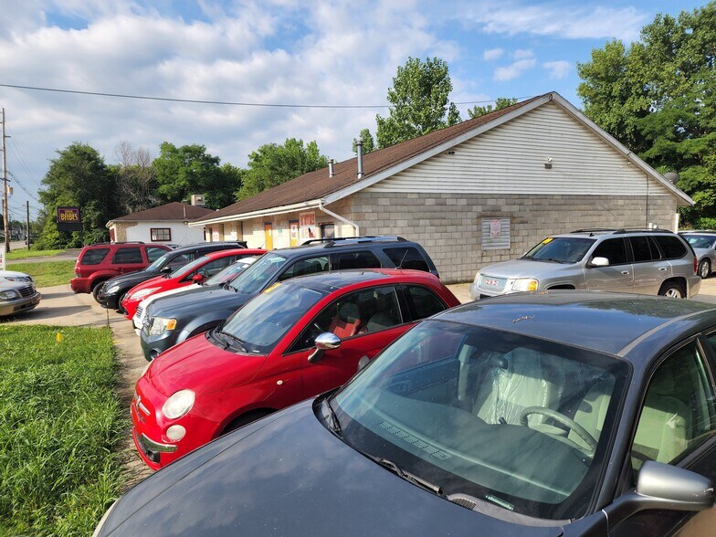 More Photos Of 2575 S High St, Columbus Auto Repair For Sale