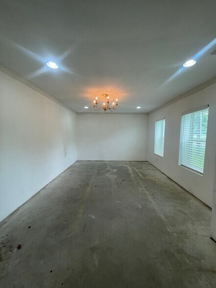 More Photos Of 13555 Old Spanish Trl, Boutte Warehouse For Sale