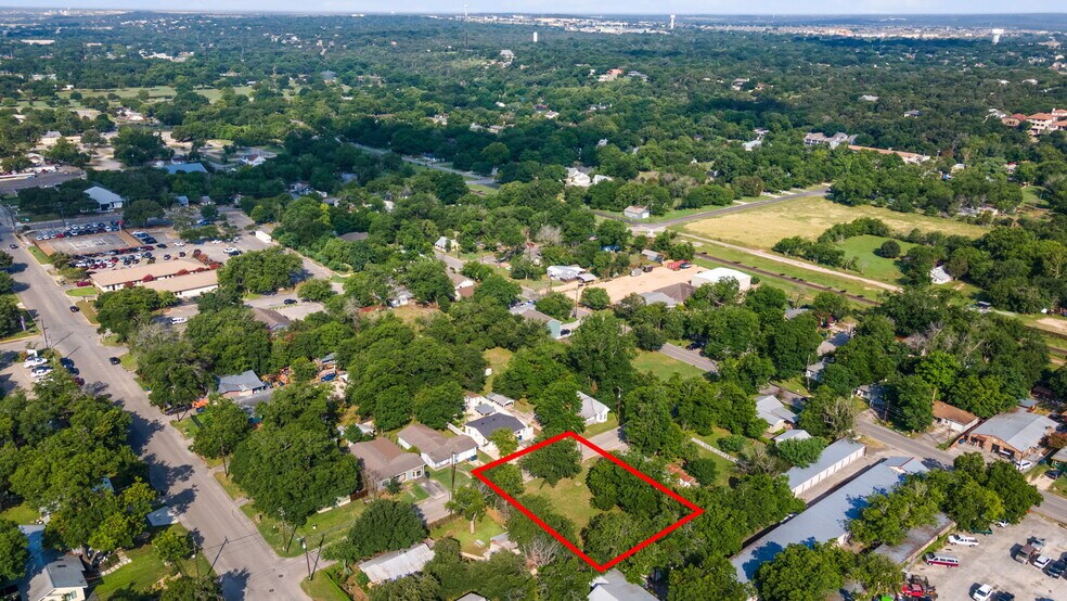 More Photos Of 740 Central Ave, New Braunfels Land For Sale
