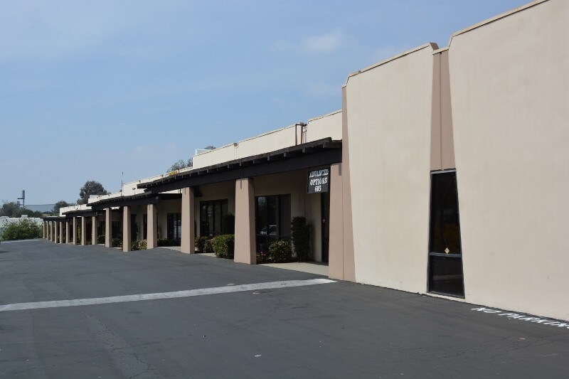 More Photos Of 551-581 W Covina Blvd, San Dimas Unknown For Lease