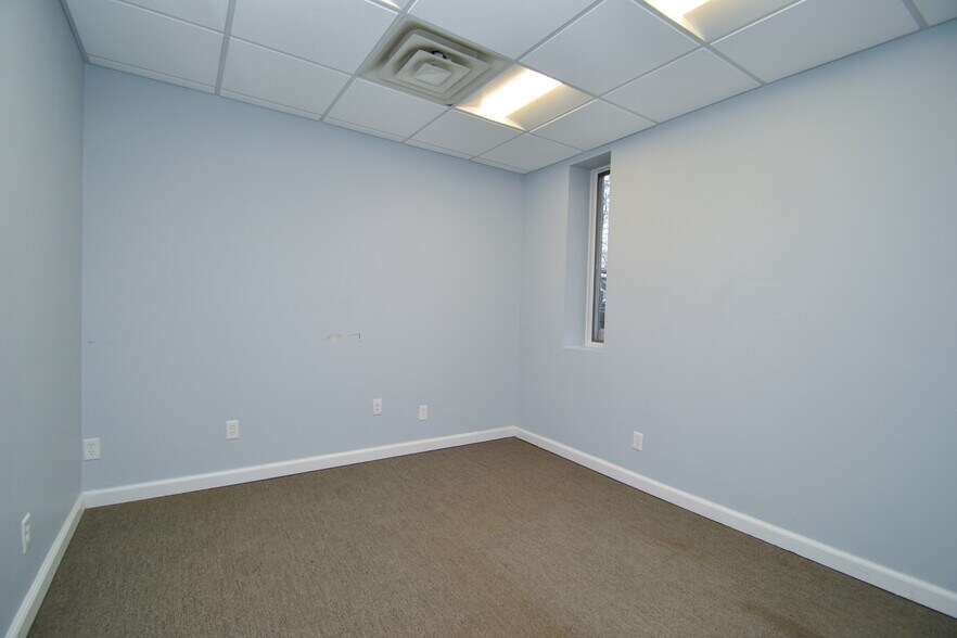 More Photos Of 159 Us Highway 46, Rockaway Office For Lease