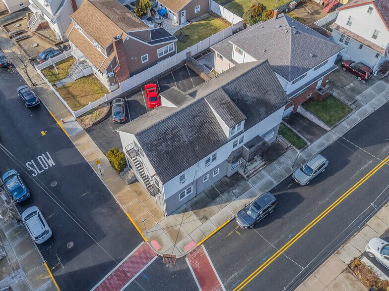 More Photos Of 781 2nd St, Secaucus Flex For Sale