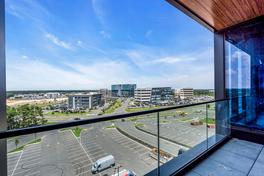 More Photos Of 500 Boulevard of Americas, Lakewood Medical For Lease