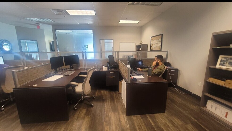 More Photos Of 5208 Tennyson Pky, Plano Office Residential For Lease