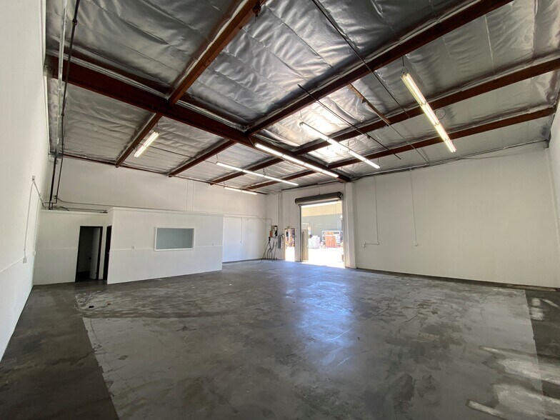 More Photos Of 1305-1339 Oregon Ave, Long Beach Warehouse For Lease