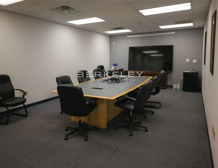 More Photos Of 555 Lucy Garrett Rd, Roxboro Manufacturing For Sale