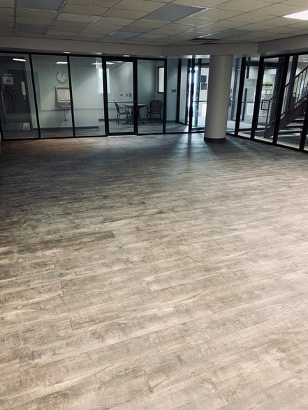 More Photos Of 6301 N Federal Blvd, Denver Showroom For Lease