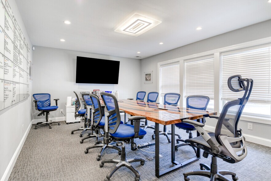 More Photos Of 176 Old Forge Rd, Monroe Township Storefront Retail Residential For Sale