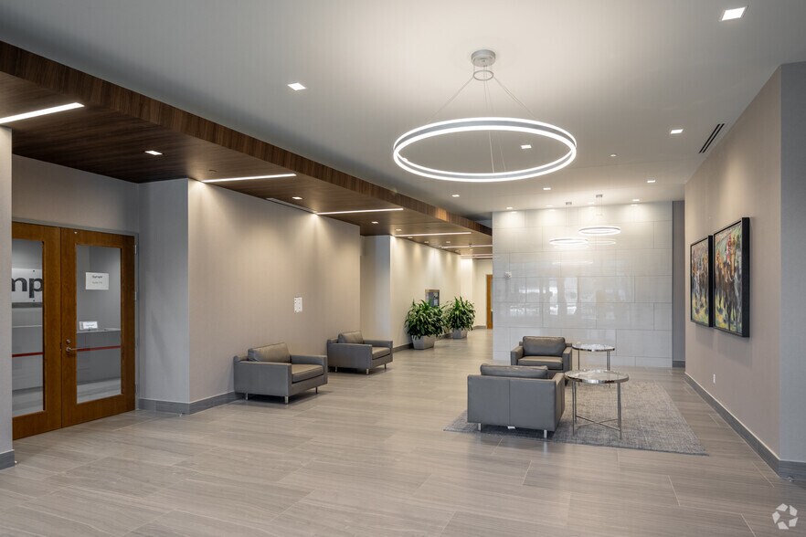 More Photos Of 5005 Maryland Way, Brentwood Office For Lease