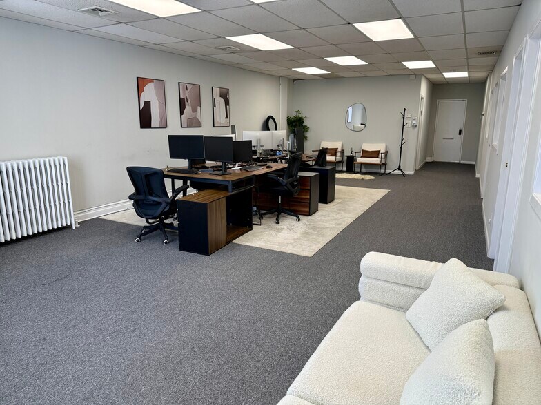 More Photos Of 375 Sunrise Hwy, Lynbrook Storefront Retail Office For Lease