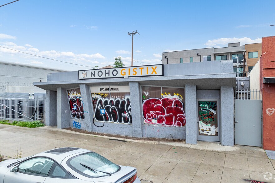 More Photos Of 5142 Vineland Ave, North Hollywood Freestanding For Sale