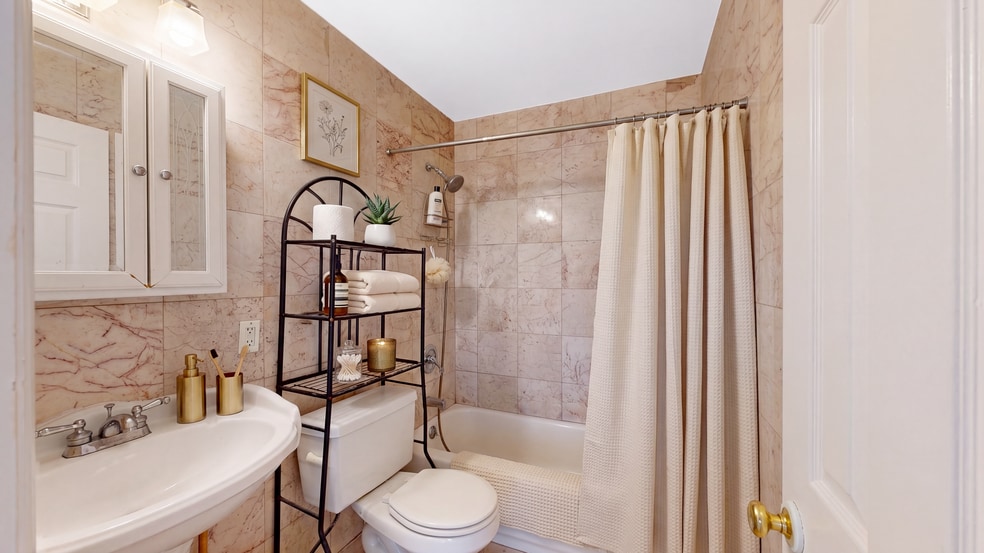 More Photos Of 360 S 3rd St, Brooklyn Apartments For Sale