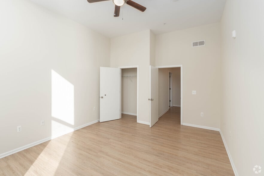 More Photos Of 413 N Howard St, Baltimore Apartments For Lease