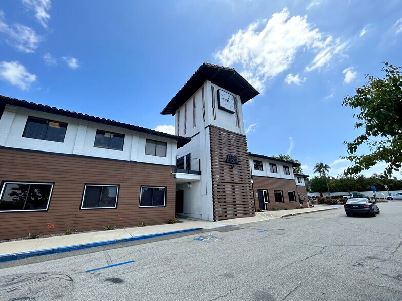 More Photos Of 24953 Paseo De Valencia, Laguna Hills Medical For Lease