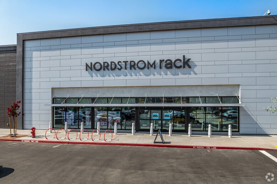 More Photos Of 737-885 Russell Blvd, Davis Unknown For Lease