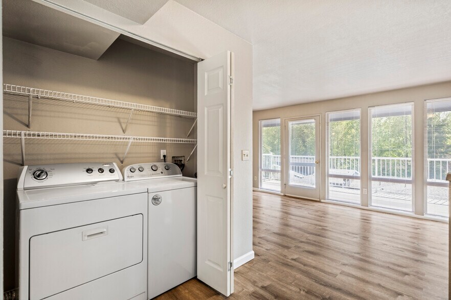 More Photos Of 21125 81st Dr NE, Arlington Apartments For Sale