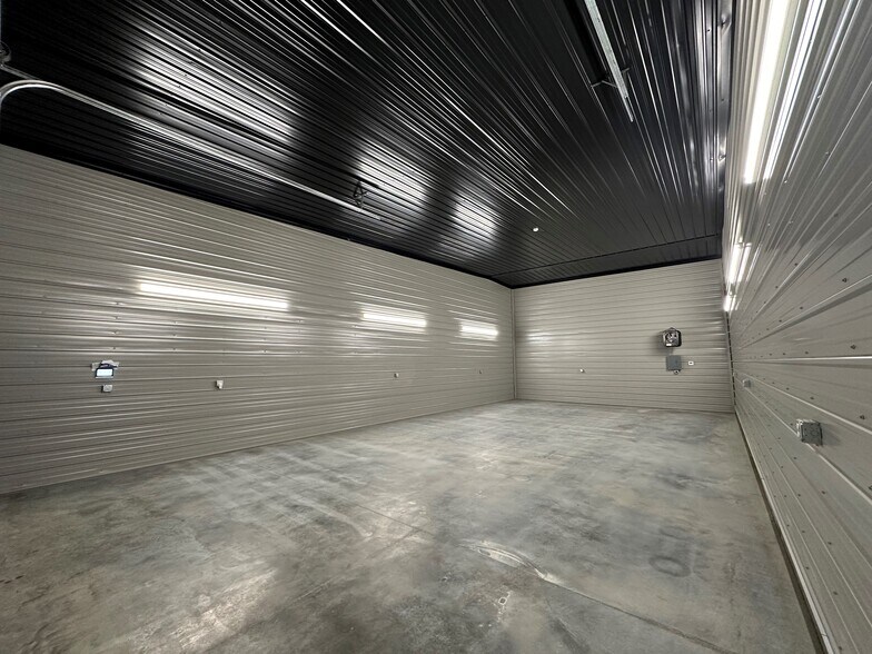 More Photos Of Old Highway 95, Athol Self Storage For Sale