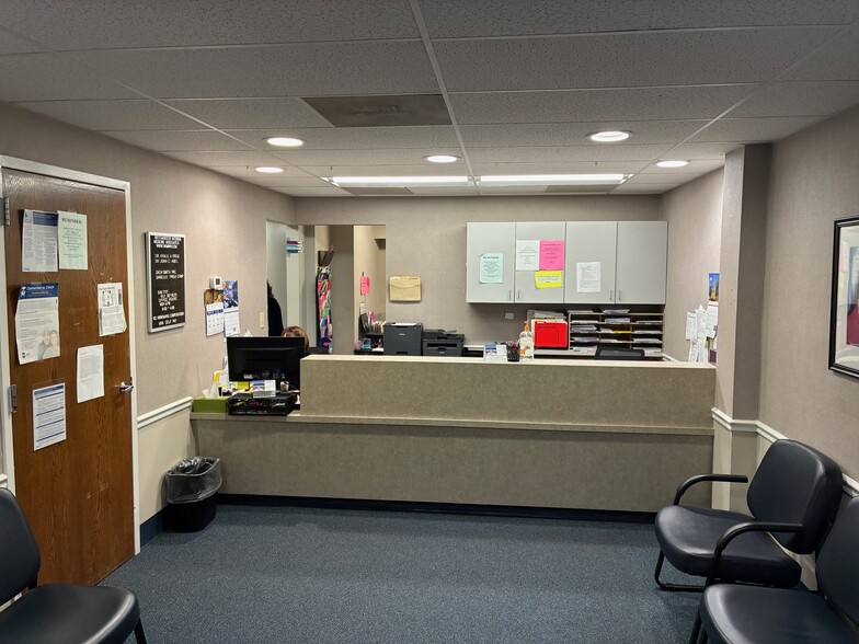 More Photos Of 295 Stoner Ave, Westminster Medical For Sale