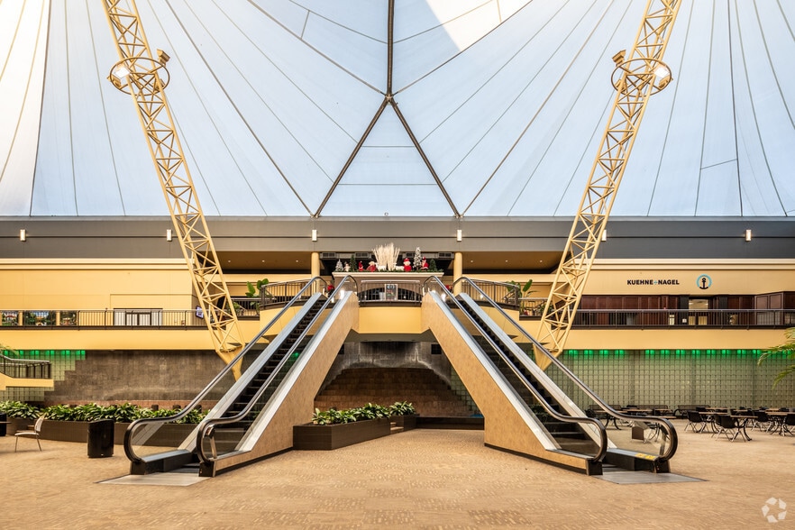 More Photos Of 14002 E 21st St, Tulsa Unknown For Lease