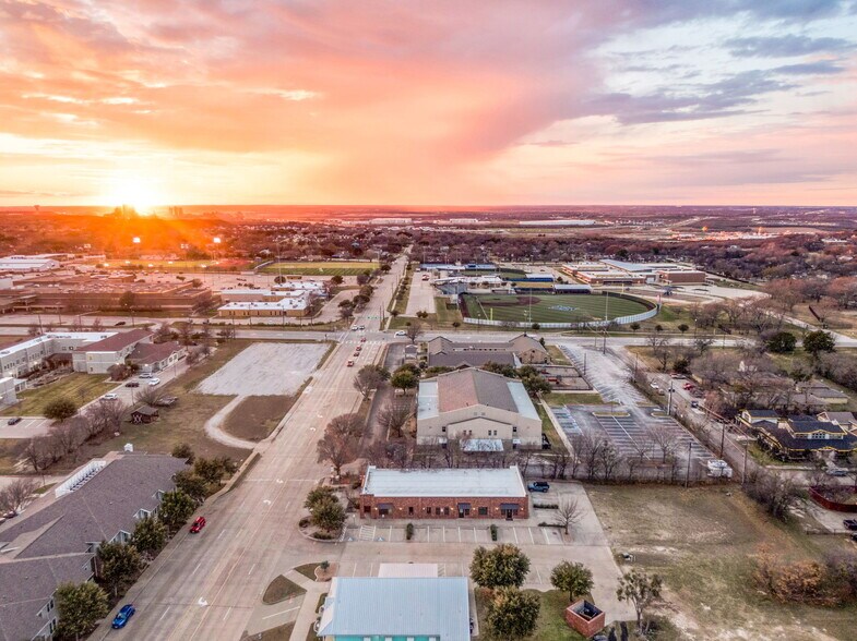 More Photos Of 203 George Hopper Rd, Midlothian Storefront Retail Office For Lease