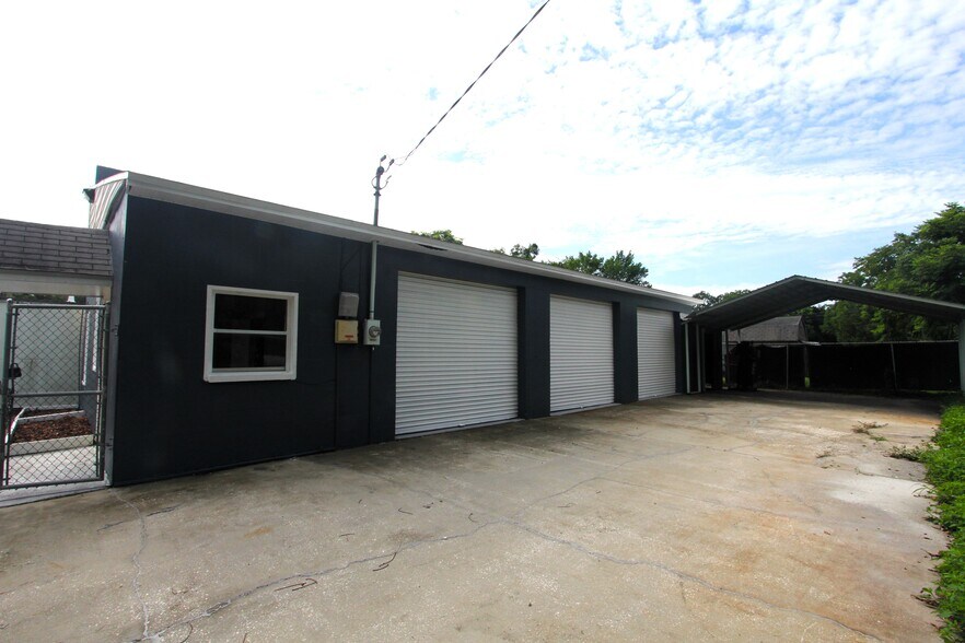 More Photos Of 38602 County Road 54, Zephyrhills Specialty For Sale