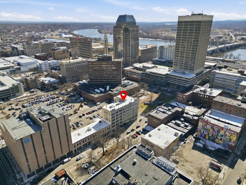 More Photos Of 289-307 Bridge St, Springfield Medical For Sale