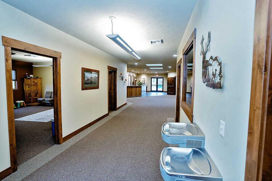 More Photos Of 6701 N Idaho Rd, Newman Lake Lodge Meeting Hall For Sale