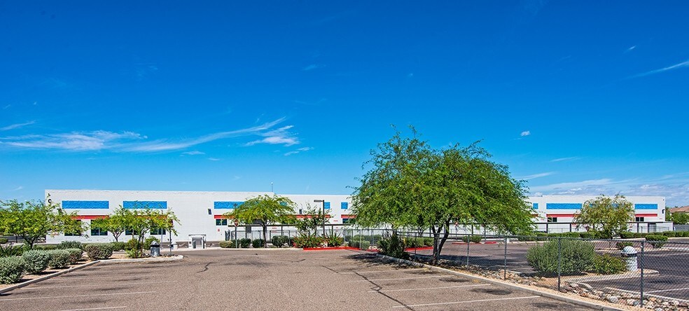 More Photos Of 2932 W Deer Valley Rd, Phoenix Service For Sale