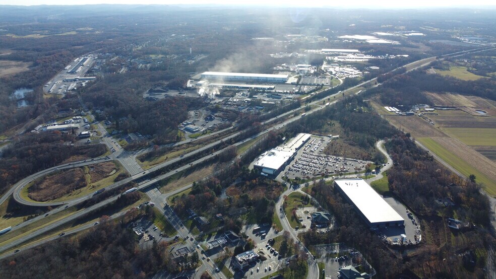 More Photos Of 93 93 - 9 Hawkins, Montgomery Land For Sale