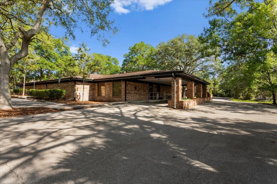 More Photos Of 7019 NW 11th Pl, Gainesville Medical For Lease