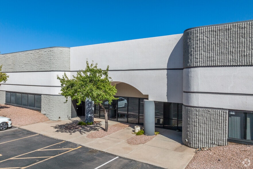 More Photos Of 211-381 E Chilton Dr, Chandler Warehouse For Lease
