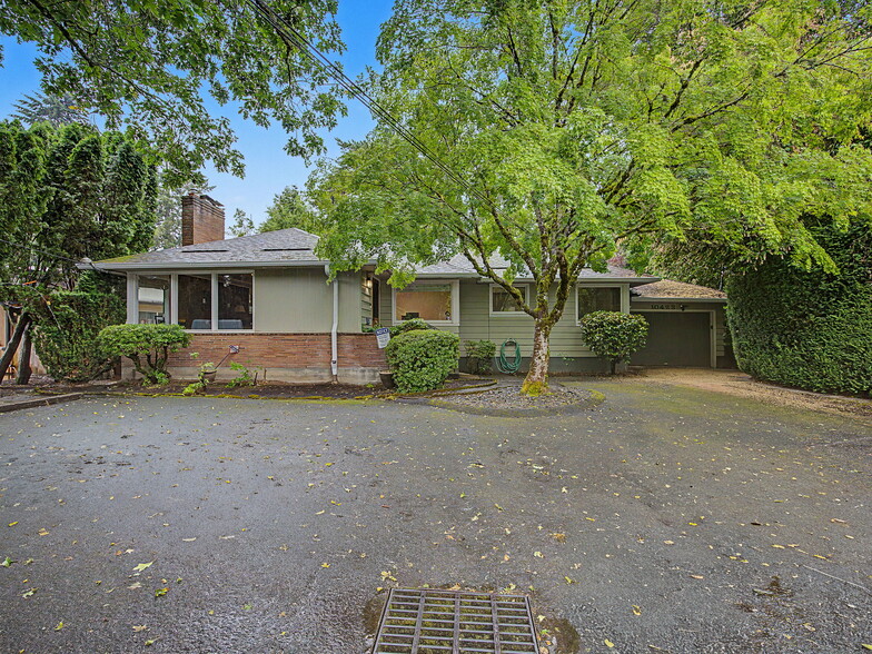 Primary Photo Of 10423 SE 23RD Ave, Portland Medical For Sale