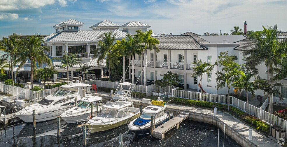 More Photos Of 1044 US Highway 1, Jupiter Medical For Lease