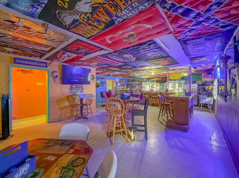 More Photos Of 4806 Jackson Cove Rd, Tallahassee Restaurant For Sale