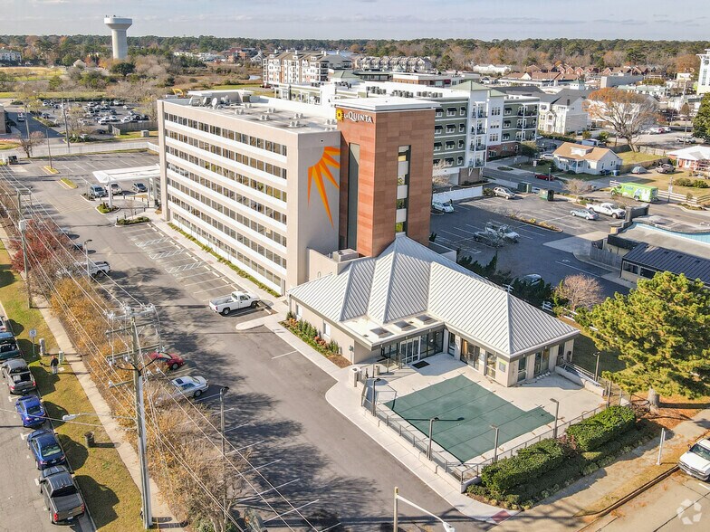 More Photos Of 2800 Pacific Ave, Virginia Beach Hotel For Sale